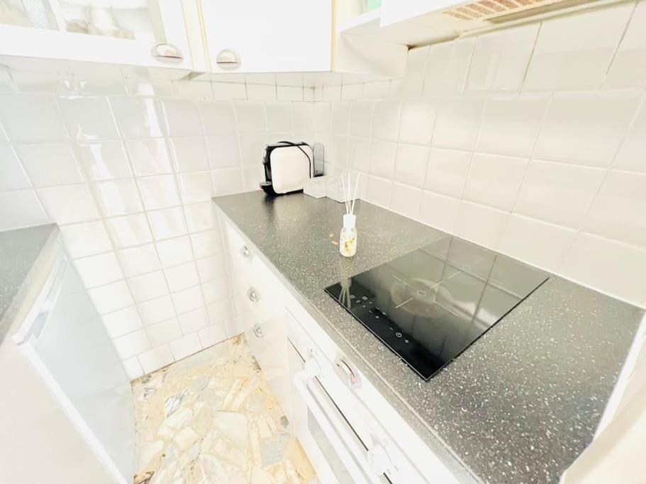 Suite Sunset 18 - Fronte Mare Sanremo Bagian luar foto
